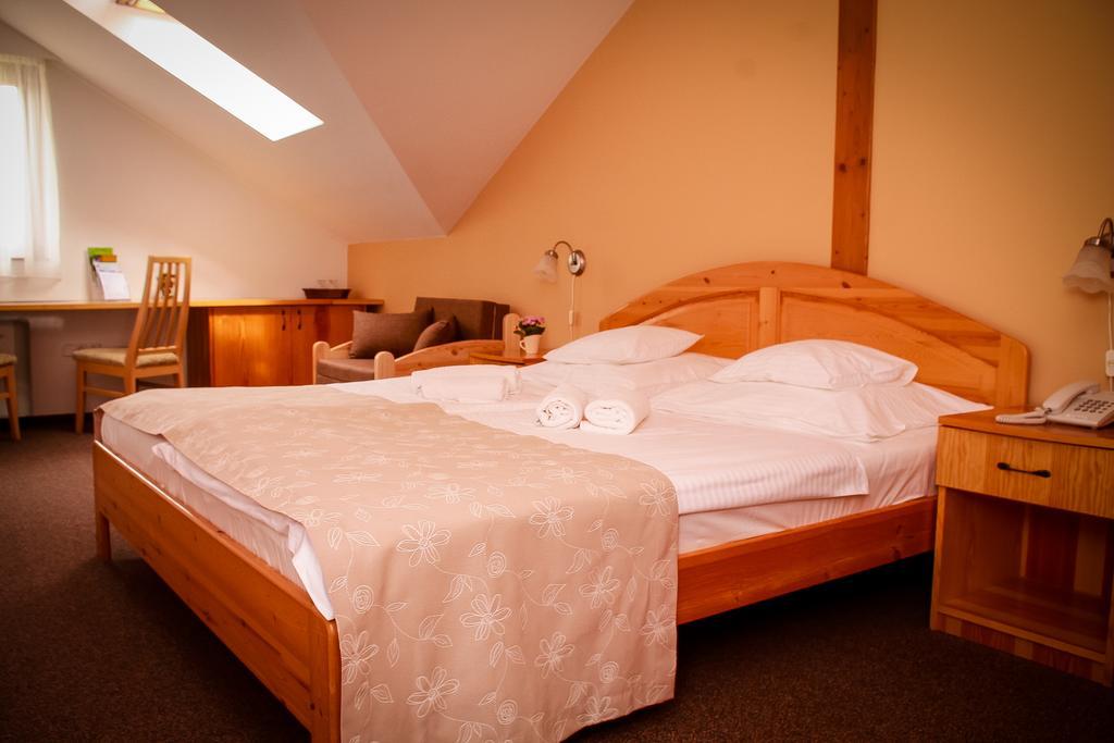 Diofa Panzio Bed & Breakfast Villany Bilik gambar
