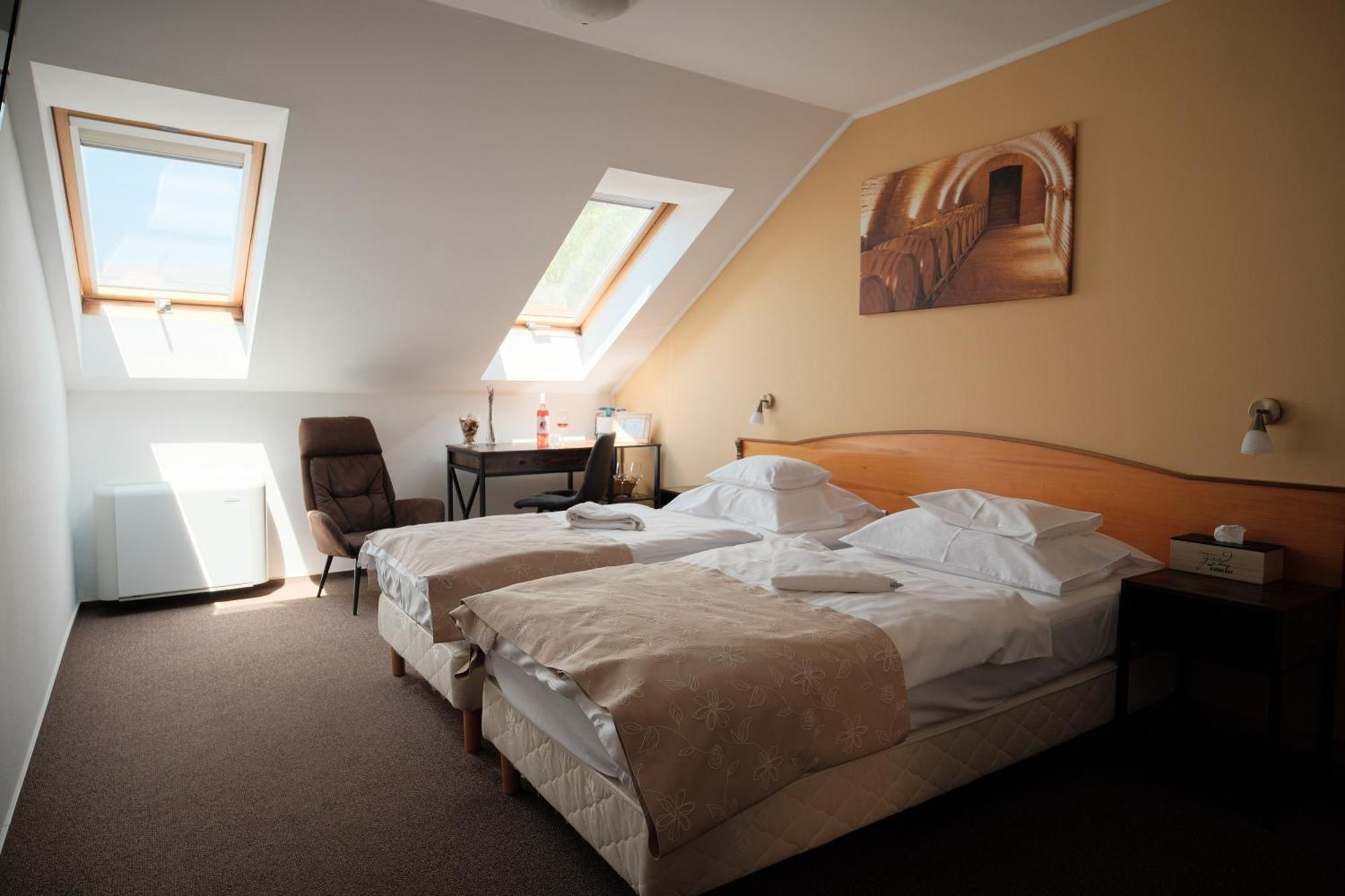 Diofa Panzio Bed & Breakfast Villany Luaran gambar